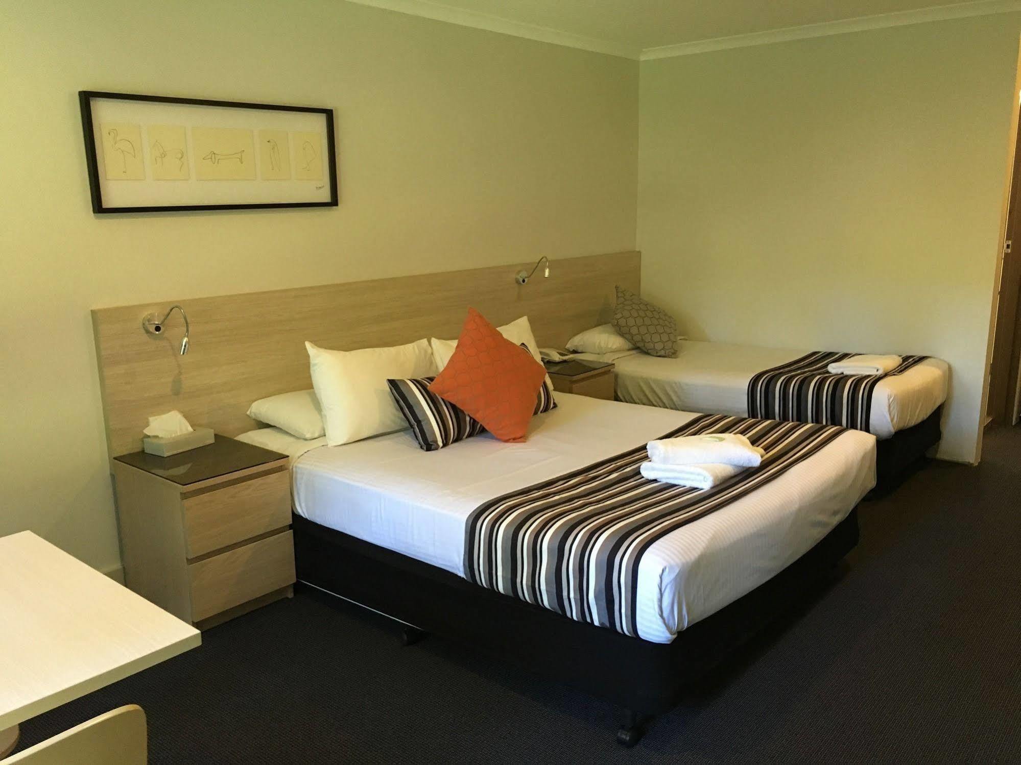 Avoca Beach Hotel Exterior photo