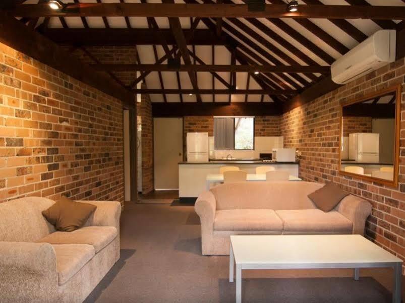 Avoca Beach Hotel Exterior photo